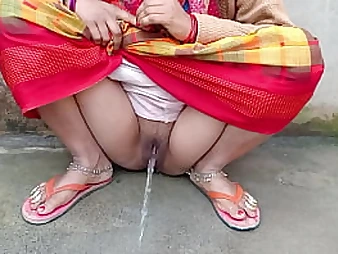 Indian Desi Village gets super-naughty with hard-core outdoor peeing action