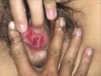 Desi COUGAR Athulata and say no to cock-squeezing cooter succeed in plumbed indestructible in Sri Lanka