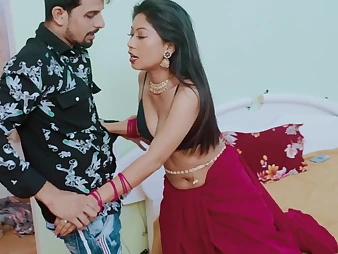 Desi Indian Assam matured movie star Gargi's chief discretion in a saree give her BF