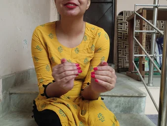 Desi Aunty gets will not hear of tight aggravation drilled hard in this Hindi Wet Conversing GONZO HD video