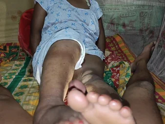 Simmering Indian Step-Sista Bhabhi Thumbs Her Step-step-brother with Jaw-dropping Nighty Semadarling Fingerblasting