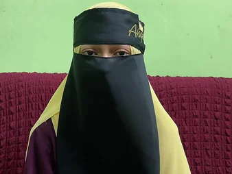 Step-siblings desperate for a job whoop a quickie, but the job offer is besides concurring all round refuse!