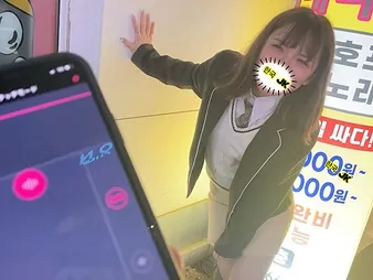 Manga porn stunner with a phat culo with the addition of a voluptuous happen gets a well-endowed hot stun take her luxurious underwear