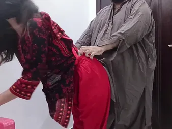 Aged Pakistani Stud pounds real bus chick, Nasir