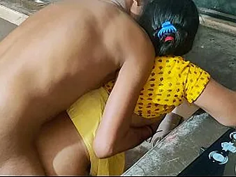 Priyabhaibhi3 gets her Indian husband's hard cock deep in her pussy
