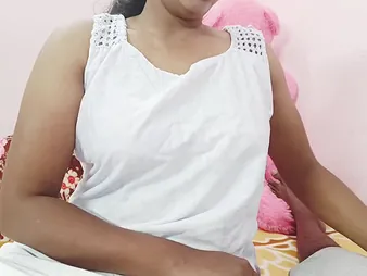 Bhabi Fuckfest Training for Stepbrother: Derogatory Indian BBW gets wild with her big tits and cowgirl skills!
