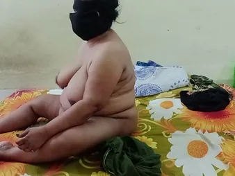 Descry this Indian sister hither a steaming grope give a liking twig to her cherished